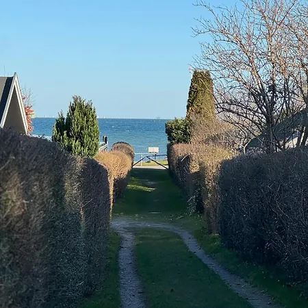 Hébergement de vacances Charming 300 M From The